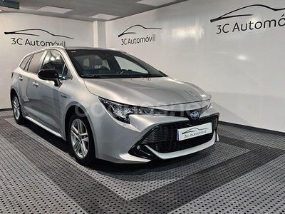 Usado Toyota Corolla Business Edition 122 CV (89 kW) 2021 Gris / plata Familiar