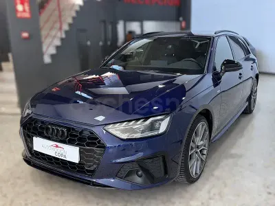 Usado Audi A4 Sport 163 CV (119 kW) 2022 Azul Familiar