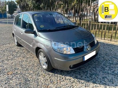 Gris / plata Usado 2004 Renault Scénic II Authentique Monovolumen | 3100 € (Precio justo)