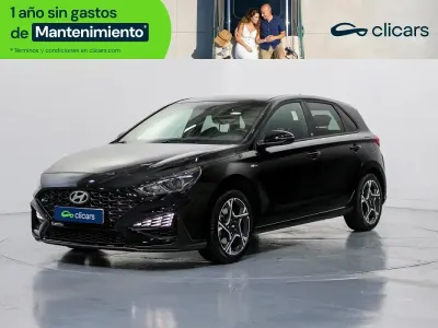 Usado Hyundai i30 N Line 120 CV (88 kW) 2023 Blanco Berlina