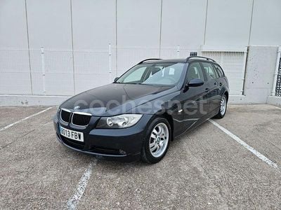 Usado BMW 320 163 CV (119 kW) 2006 Azul Familiar
