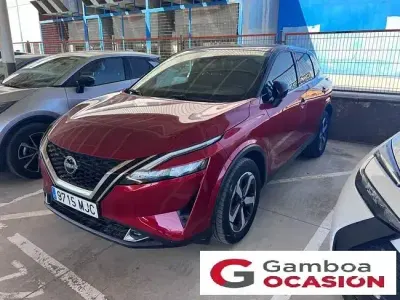 Usado Nissan Qashqai N-Connecta 140 CV (102 kW) 2023 Rojo SUV