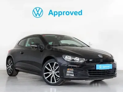 Usado VW Scirocco R-line 125 CV (91 kW) 2016 Negro Coupe