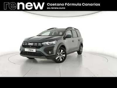 Usado Dacia Jogger Expression 101 CV (74 kW) 2025 Verde Monovolumen