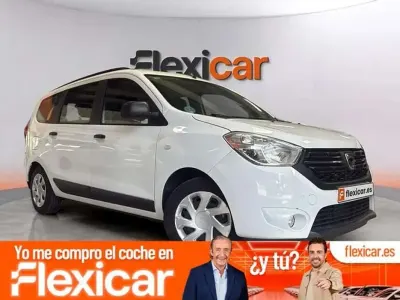 Usado Dacia Lodgy Comfort 131 CV (96 kW) 2020 Blanco Monovolumen