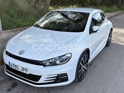 Usado VW Scirocco R-line 150 CV (110 kW) 2018 Blanco Coupe