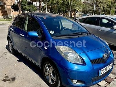 Occasion Toyota Yaris 90 PK (66 kW) 2010 Blauw Hatchback