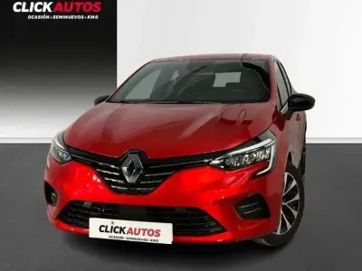 Usado Renault Clio Techno 90 CV (66 kW) 2023 Negro Utilitario