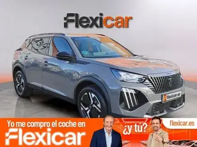 Usado Peugeot 2008 Allure 100 CV (73 kW) 2023 Gris SUV