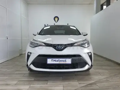 Używany Toyota C-HR