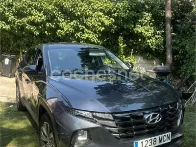 Usado Hyundai Tucson 150 CV (110 kW) 2022 Gris / plata SUV