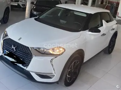 Usado DS Automobiles DS3 Crossback So Chic 100 CV (73 kW) 2019 Blanco SUV