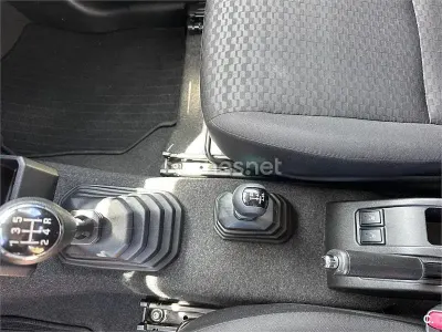 Usado Suzuki Jimny 102 CV (75 kW) 2024 Verde SUV