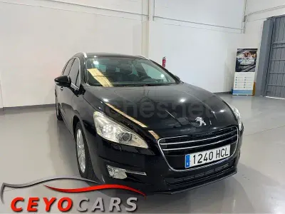 Usado Peugeot 508 SW Allure 140 CV (102 kW) 2011 Negro Familiar