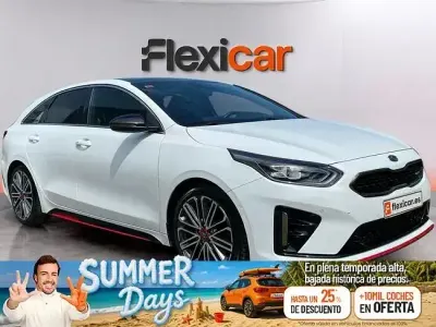 Usado Kia ProCeed GT 204 CV (150 kW) 2019 Blanco Familiar