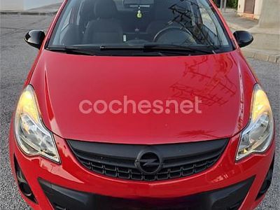 Rojo Usado 2011 Opel Corsa Color Edition Berlina | 4100 € (Precio justo)