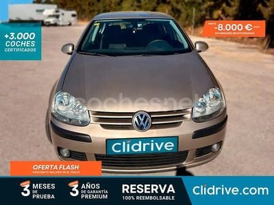 Usado VW Golf IV Advance 105 CV (77 kW) 2005 Beige Berlina