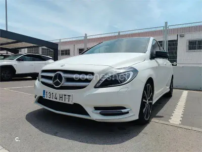 Usado Mercedes B180