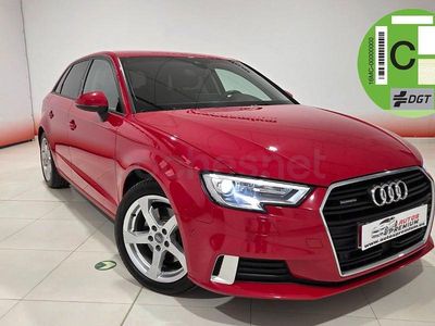Usado Audi A3 Sport 190 CV (139 kW) 2019 Rojo Berlina