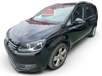 Usado VW Touran Advance 105 CV (77 kW) 2015 Negro Monovolumen