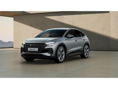 Gris tifon Nuevo 2025 Audi Q4 Sportback e-tron Ambiente SUV | 50.800 € (Un poco caro)