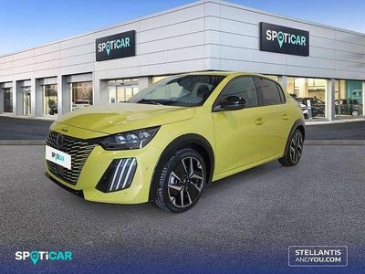 Usado Peugeot e-208 GT 114 kW (156 CV) 2024 Amarillo Utilitario