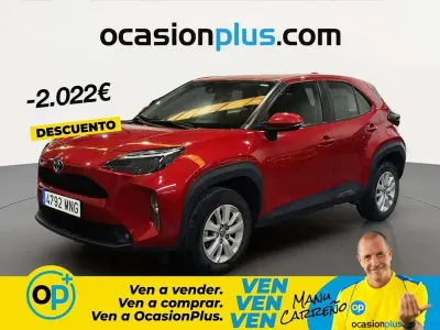 Usado Toyota Yaris Cross Business Edition 116 CV (85 kW) 2024 Blanco SUV