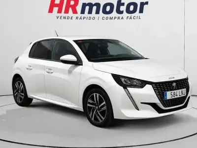 Usado Peugeot 208 Allure 100 CV (73 kW) 2021 Utilitario