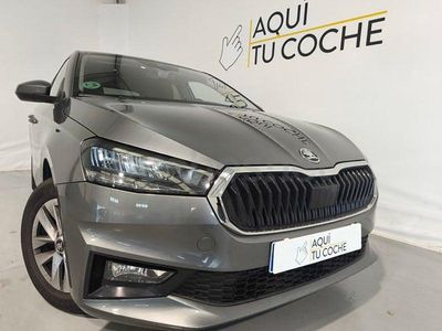 Usado Skoda Fabia Selection 115 CV (84 kW) 2025 Gris / plata Utilitario