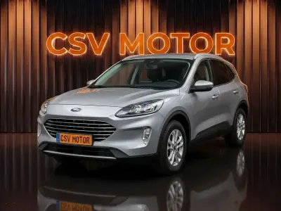 Usado Ford Kuga Titanium 190 CV (139 kW) 2022 Gris SUV