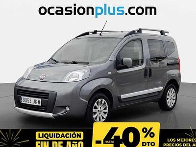 Gris Usado 2015 Fiat Fiorino Trekking Monovolumen | 8139 € (Un poco caro)