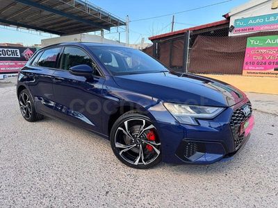 Usado Audi A3 116 CV (85 kW) 2021 Azul Berlina