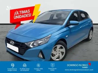 Usado Hyundai i20 84 CV (61 kW) 2022 Azul Utilitario