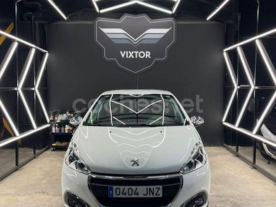 Blanco Usado 2016 Peugeot 208 Style Utilitario | 7800 € (Precio justo)
