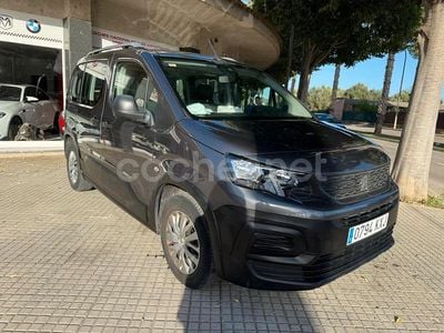 Usado Peugeot Rifter Access 75 CV (55 kW) 2019 Gris / plata Monovolumen