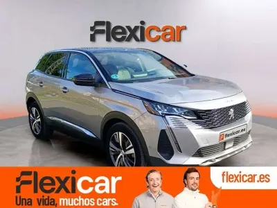 Usado Peugeot 3008 Allure 131 CV (96 kW) 2023 Gris SUV