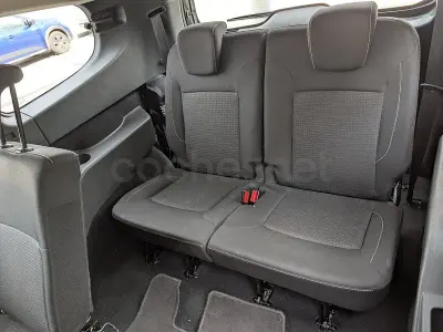Usado Dacia Lodgy Comfort 102 CV (75 kW) 2019 Gris / plata Monovolumen