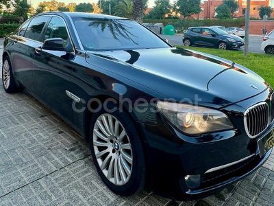 Usado BMW 740L 326 CV (239 kW) 2010 Negro Berlina
