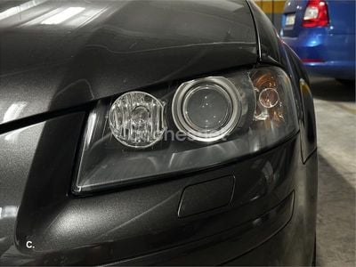 Negro Usado 2006 Audi A3 Ambition Berlina | 3600 € (Buen precio)