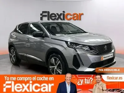 Usado Peugeot 3008 Active 130 CV (95 kW) 2021 Gris SUV