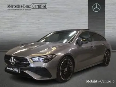 Usado Mercedes CLA200 163 HP (119 kW) 2024 Cinzento Carrinha