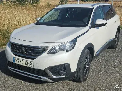 Usado Peugeot 5008 Allure 130 CV (95 kW) 2018 Blanco SUV