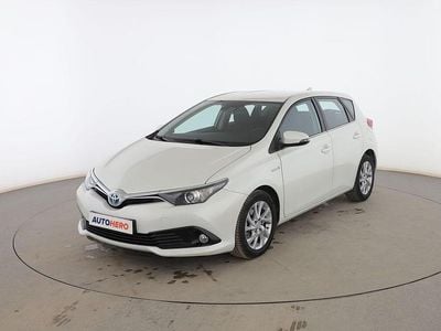 Blanco Usado 2016 Toyota Auris Hybrid Active Utilitario | 14.499 € (Precio justo)