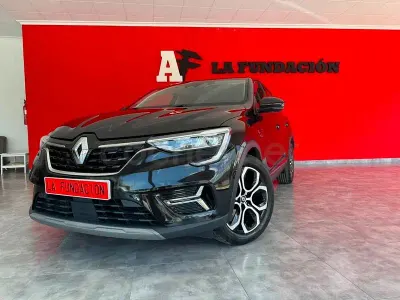 Usado Renault Arkana Zen 140 CV (102 kW) 2022 Negro SUV