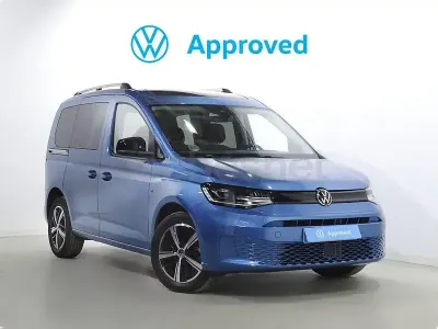 Usado VW Caddy 122 CV (89 kW) 2025 Azul Monovolumen