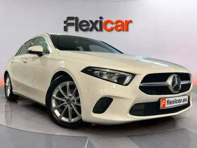 Usado Mercedes A180 116 CV (85 kW) 2020 Blanco Berlina
