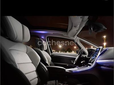 Usado Renault Espace Initiale 160 CV (117 kW) 2016 Negro Monovolumen