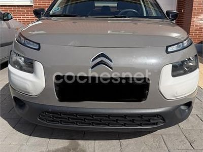 Usado Citroën C4 Feel 110 CV (80 kW) 2016 Marrón Berlina