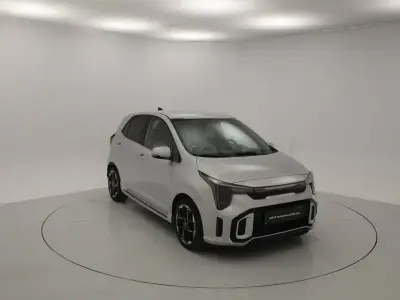 Usado Kia Picanto GT-Line 79 CV (58 kW) 2025 Gris / plata Utilitario