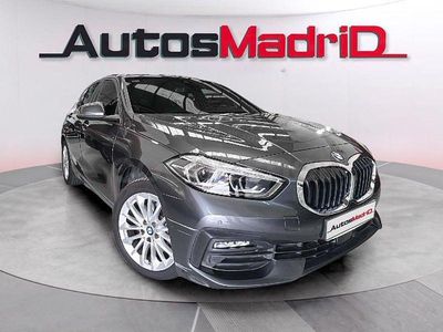 Usado BMW 118 Comfort Edition 150 CV (110 kW) 2020 Gris / plata Utilitario